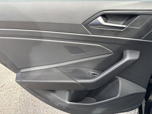 Used 2024 Volkswagen Jetta SEL image 30