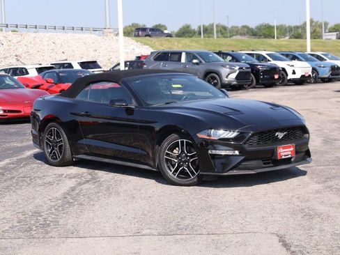 Used 2020 Ford Mustang Premium RWD image 2