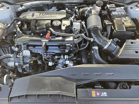 Used 2023 Kia K5 GT-Line image 31