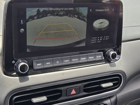 Used 2023 Hyundai Kona SEL w/ Convenience Package FWD image 22