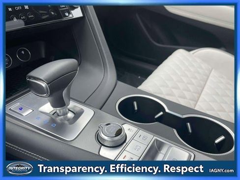 Used 2024 Genesis G70 3.3T Advanced w/ Sport Prestige Package image 32