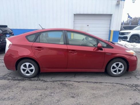 Used 2013 Toyota Prius Four image 1
