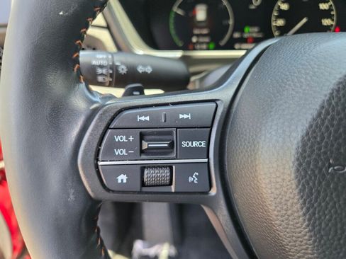 Certified 2025 Honda CR-V Sport image 24