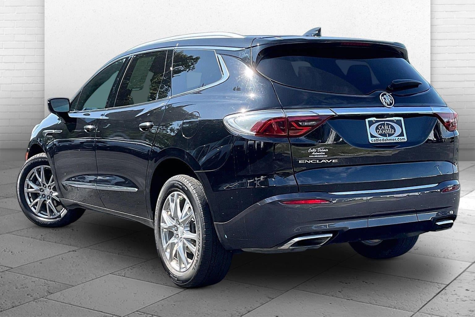 Used 2022 Buick Enclave Premium w/ Experience Buick Package FWD image 10
