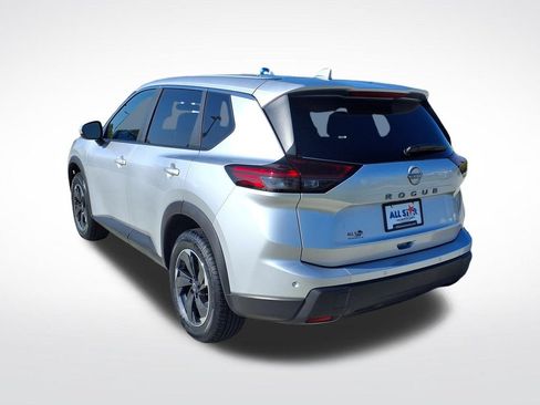 Used 2025 Nissan Rogue SV FWD image 6