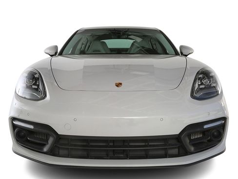 Used 2023 Porsche Panamera 4 Platinum Edition AWD/4WD image 2