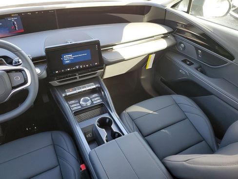 New 2026 Lincoln Nautilus Premier w/ Equipment Group 102A AWD/4WD image 16