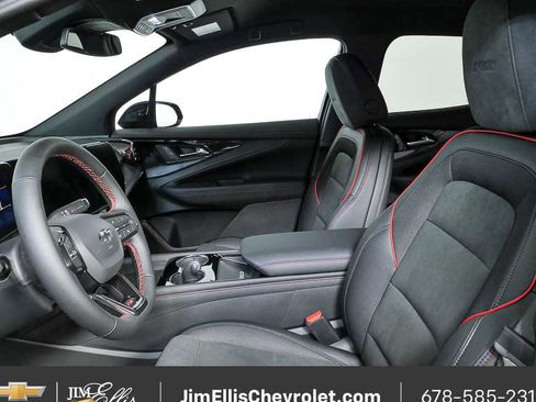 New 2026 Chevrolet Blazer EV RS image 5