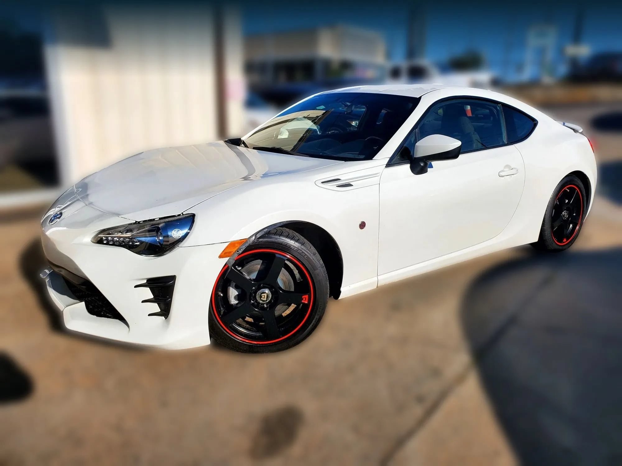 Used 2017 Toyota 86 RWD image 6
