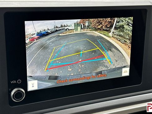 Used 2025 Toyota Tacoma TRD Off-Road image 22