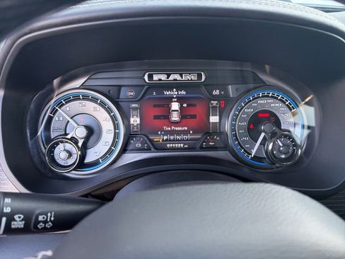 Used 2020 RAM 1500 Limited image 9