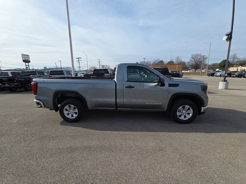 Certified 2025 GMC Sierra 1500 Pro w/ Pro Value Package image 10