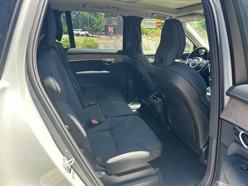 Certified 2025 Volvo XC90 B6 Plus AWD/4WD image 13