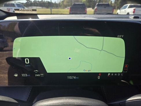 Used 2025 Chevrolet Equinox LT image 14