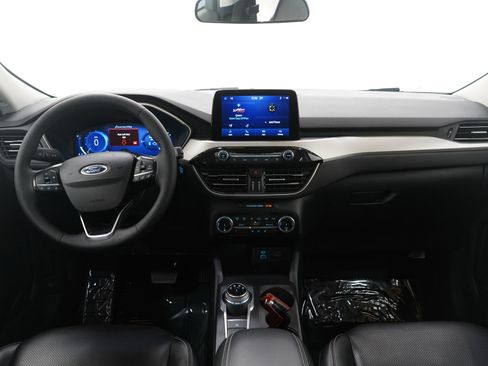 Used 2022 Ford Escape SEL w/ Technology Package image 16
