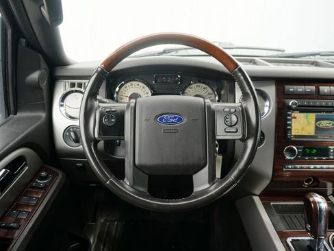 Used 2010 Ford Expedition EL Limited image 17
