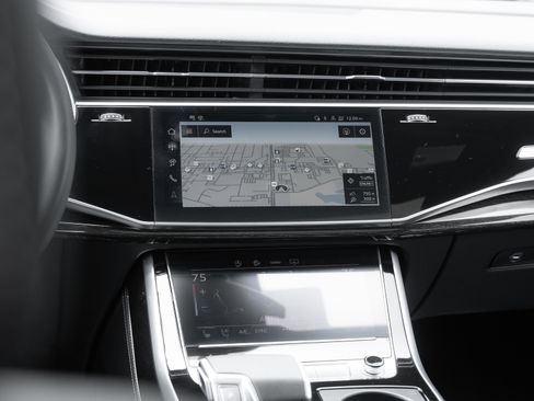 Certified 2025 Audi Q7 3.0T Premium Plus w/ Premium Plus Package image 13