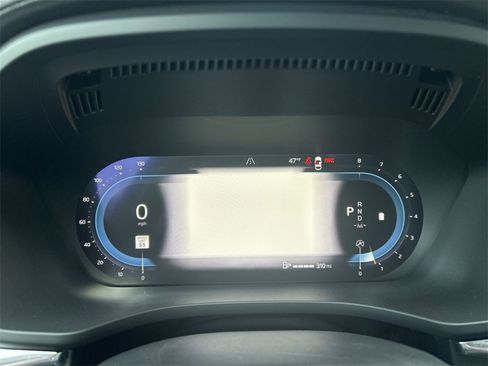 Certified 2023 Volvo XC60 B6 Ultimate w/ Climate Package image 19