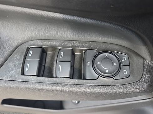 Used 2021 Chevrolet Equinox LT w/ Driver Convenience Package FWD image 29