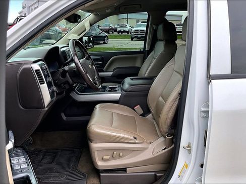 Used 2018 Chevrolet Silverado 1500 LT w/ All Star Edition AWD/4WD image 22