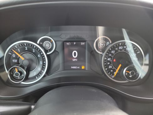 Used 2019 RAM 1500 Tradesman RWD image 30