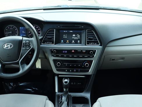 Used 2016 Hyundai Sonata SE image 32