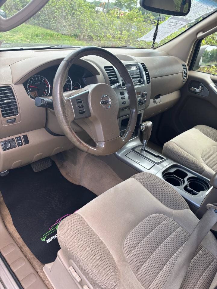 Used 2007 Nissan Pathfinder SE w/ SE Premium Pkg AWD/4WD image 17