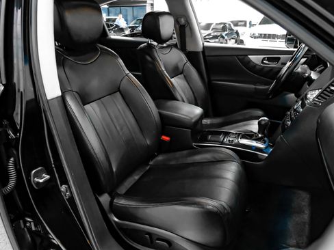 Used 2016 INFINITI QX70 3.7 w/ Premium Package image 41
