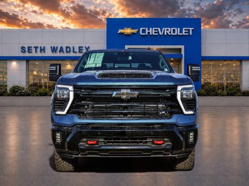 New 2026 Chevrolet Silverado 2500 LT w/ Trail Boss Package AWD/4WD image 2