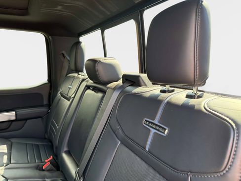 Used 2025 Ford F250 Platinum image 33