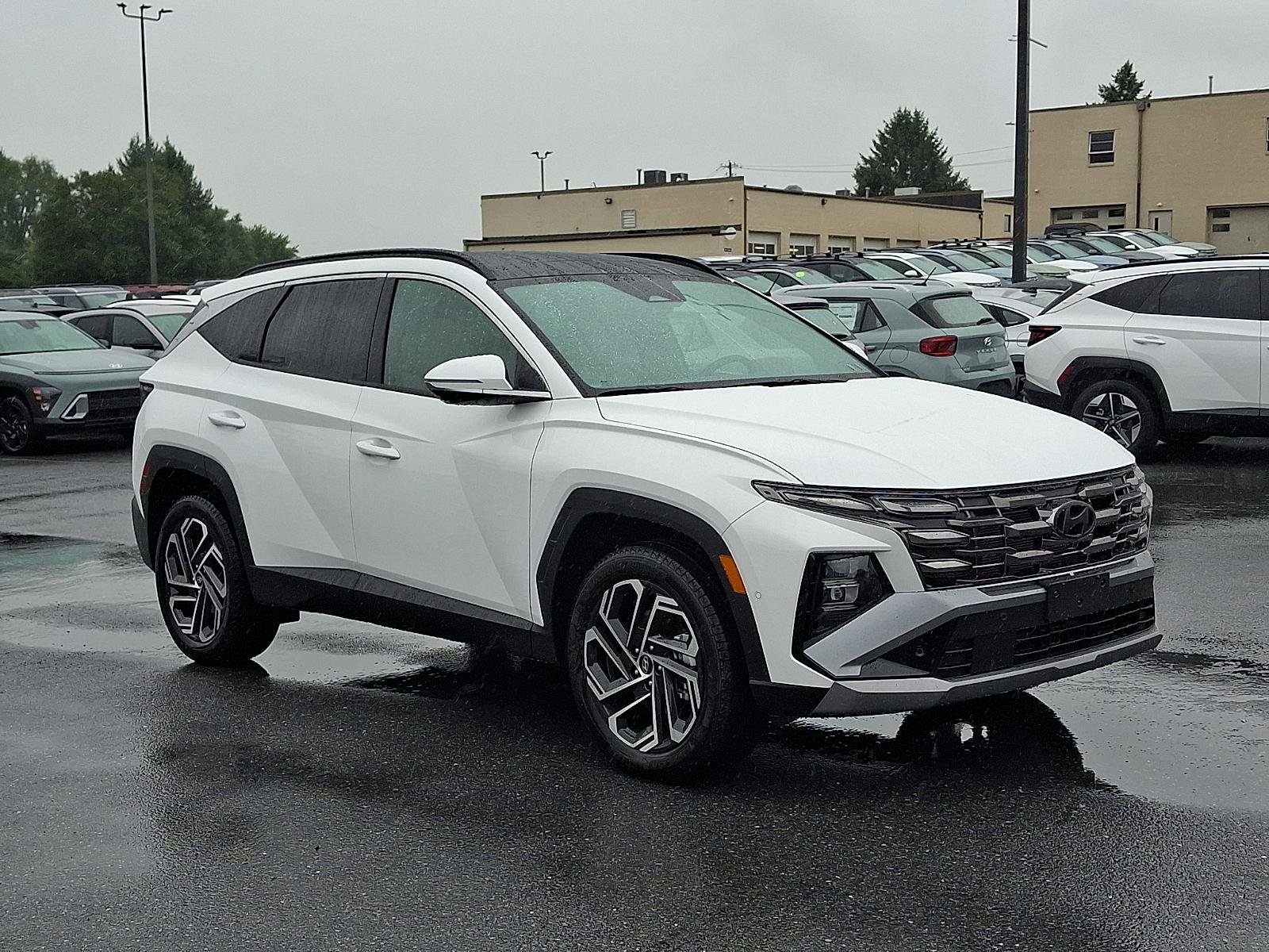 New 2026 Hyundai Tucson Limited AWD/4WD image 2