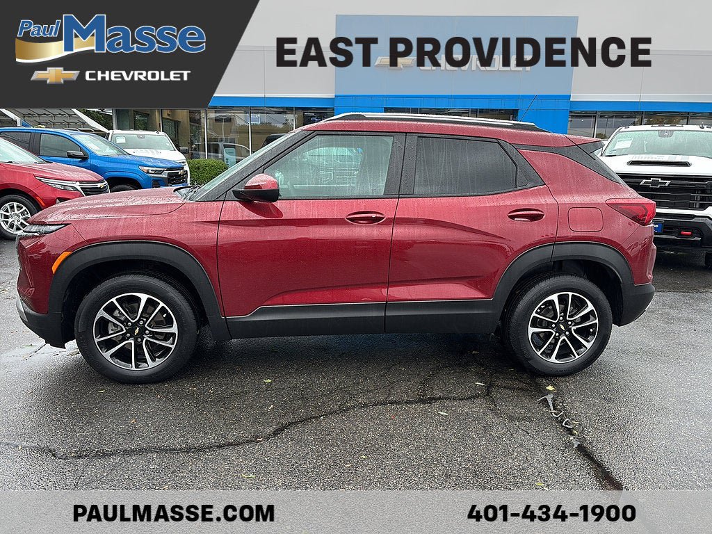 Used 2024 Chevrolet TrailBlazer LT w/ Convenience Package AWD/4WD image 5
