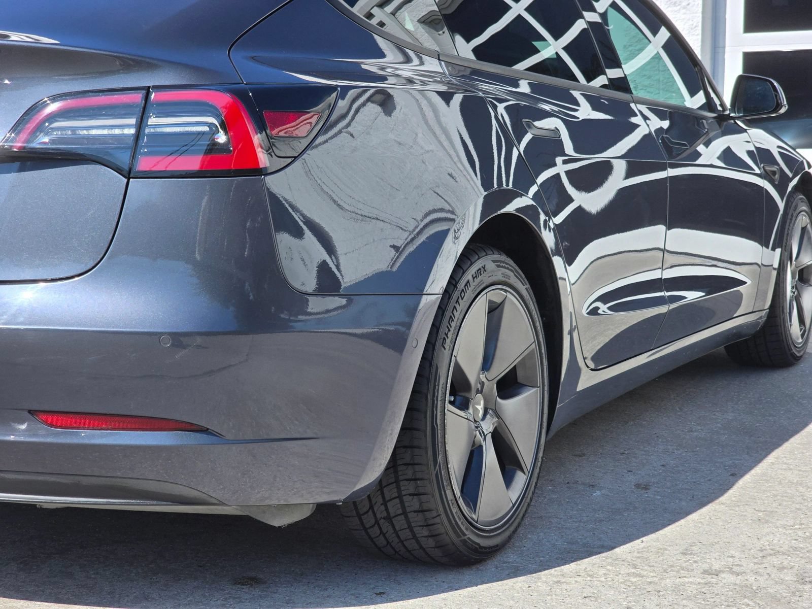 Used 2021 Tesla Model 3 Standard Range Plus RWD image 40