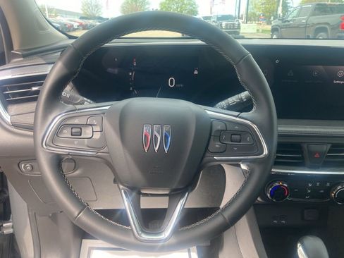 Certified 2024 Buick Encore GX Preferred FWD image 22