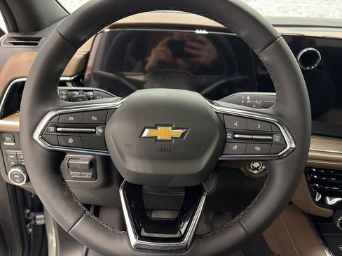 New 2026 Chevrolet Suburban High Country AWD/4WD image 21
