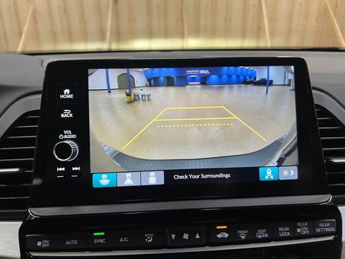 Certified 2026 Honda Odyssey EX-L image 19
