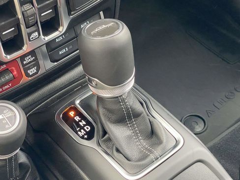 New 2025 Jeep Gladiator Rubicon image 23