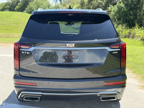 Used 2020 Cadillac XT6 Premium Luxury FWD image 4