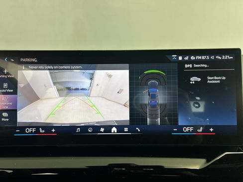 Used 2025 BMW 530i image 12