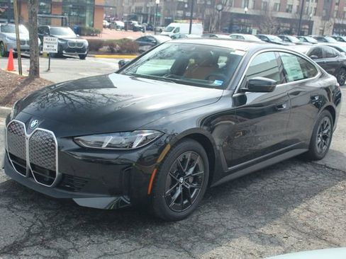 New 2026 BMW i4 xDrive40i w/ Premium Package image 4