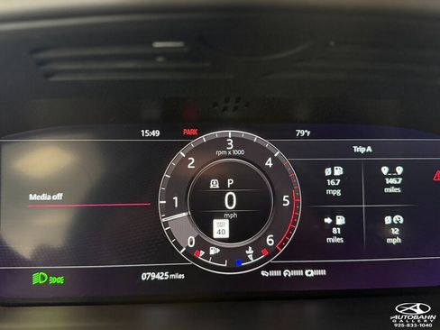 Used 2018 Land Rover Range Rover Sport HSE AWD/4WD image 11