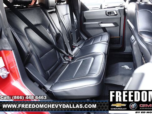 Used 2021 Ford Bronco Badlands image 12