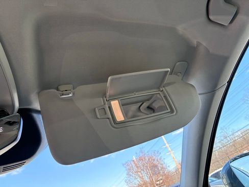 Used 2020 Volvo XC60 T5 Momentum w/ Protection Package Premier image 46