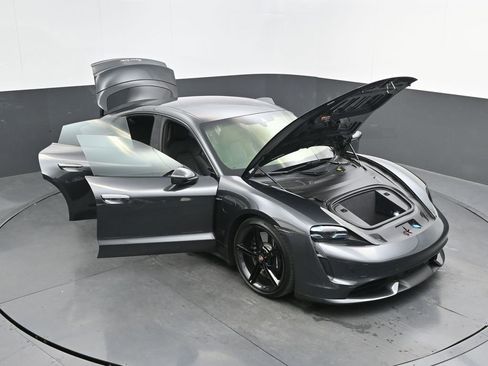 Certified 2020 Porsche Taycan Turbo image 46