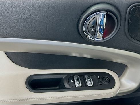 Used 2020 MINI Cooper Countryman S w/ Convenience Package image 18