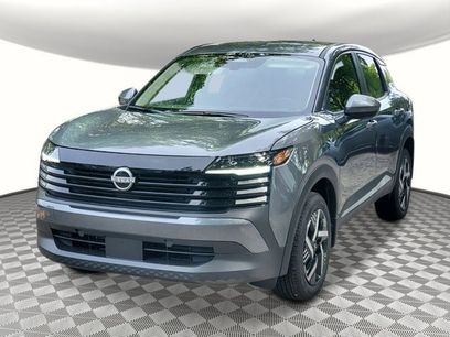 New 2025 Nissan Kicks SV