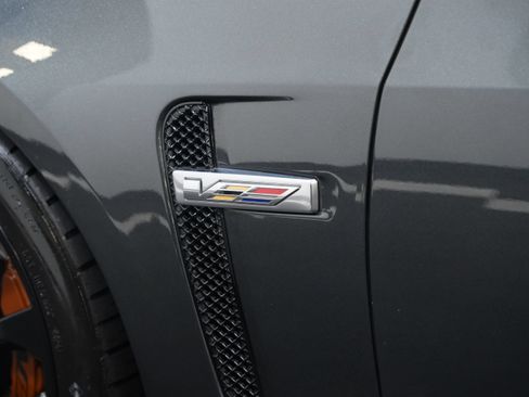 Used 2016 Cadillac CTS V w/ Luxury Package RWD image 20