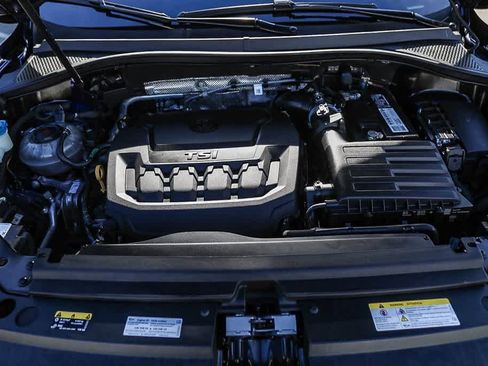 Used 2022 Volkswagen Tiguan SE image 24