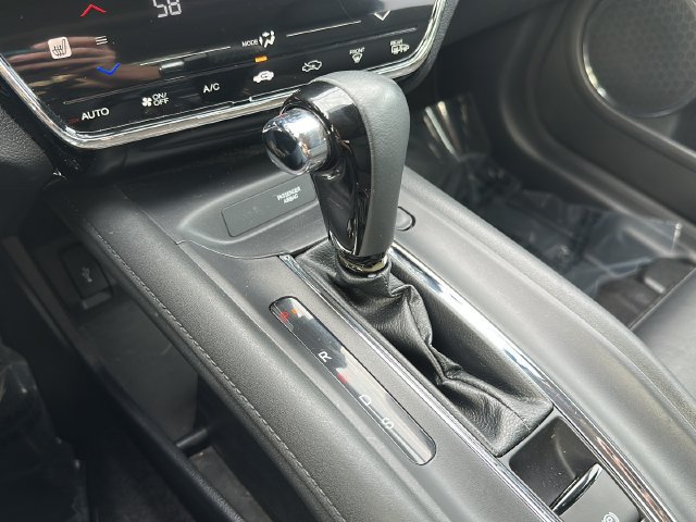 Used 2018 Honda HR-V EX-L image 36