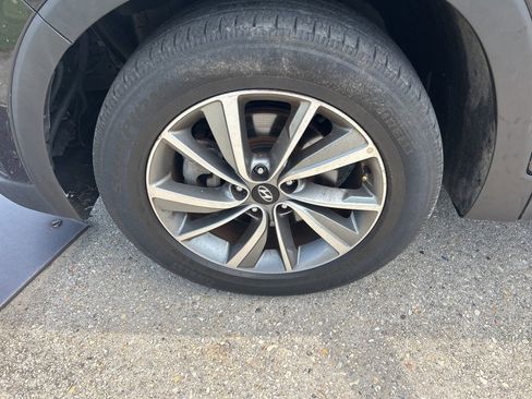 Used 2020 Hyundai Santa Fe SEL w/ Convenience + Premium Package image 25